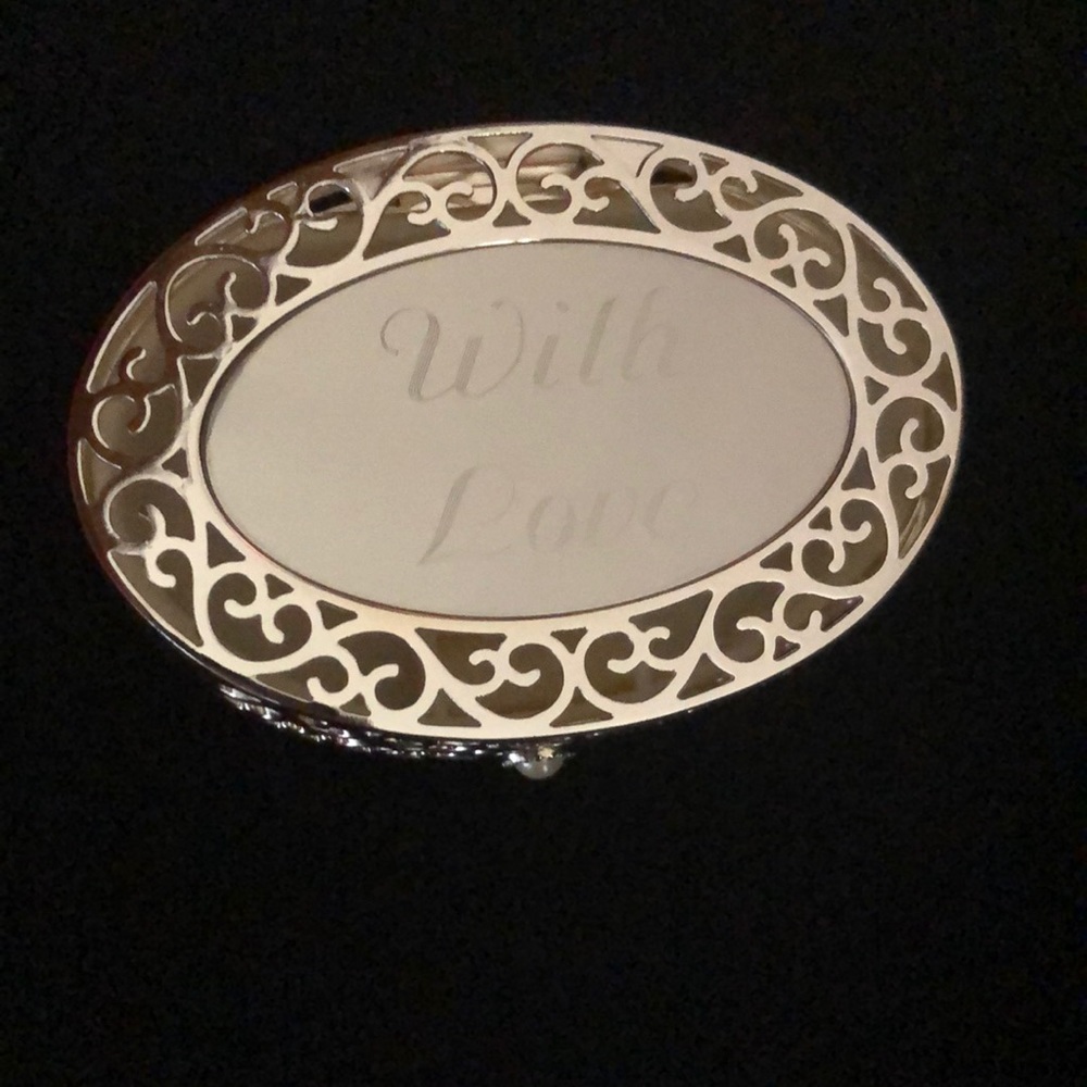 Ring box - Picture 3 of 5